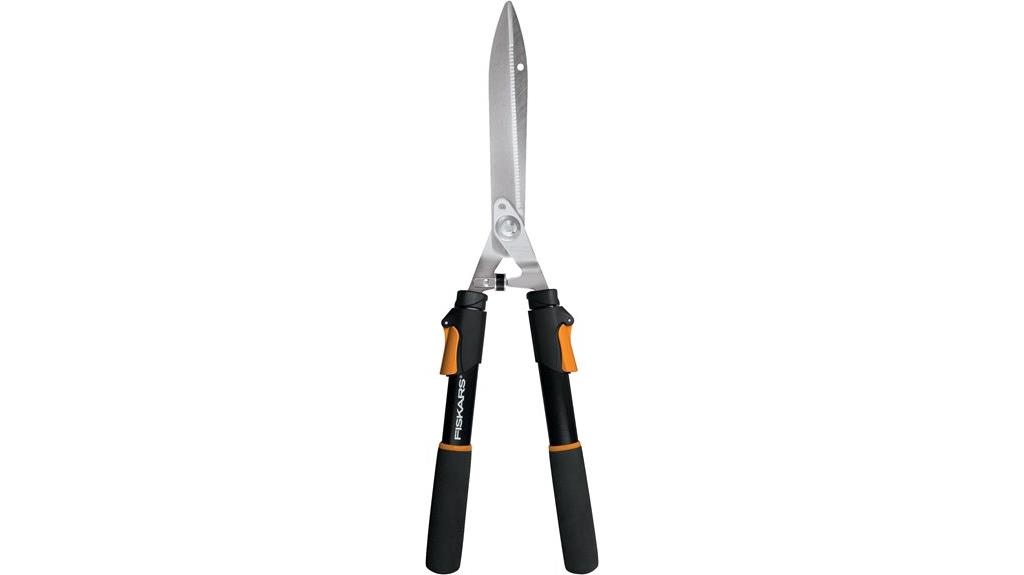 extendable handle hedge shears